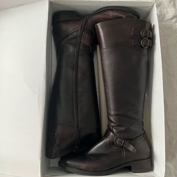 Aldo Prettner Brown Zip-Up Riding Boots, size 39 (7) - Picture 2 of 9